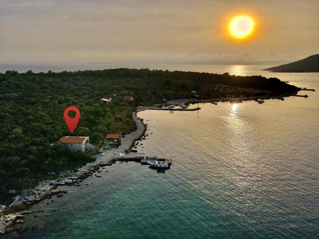 Secluded fisherman's cottage Cove Zizanj — photo 1