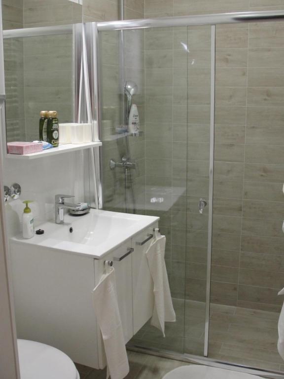 Studio apartment - Green door photo 3