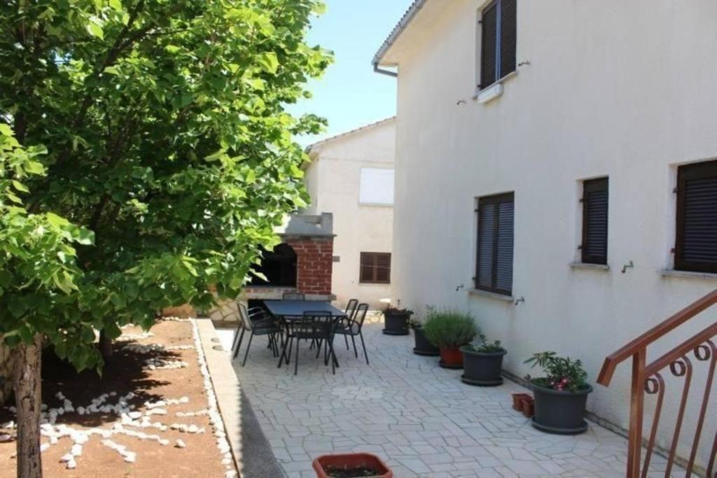 Ferienwohnung für 7 Personen 1 Kind ca 85 m in Novi Vinodolski photo 3