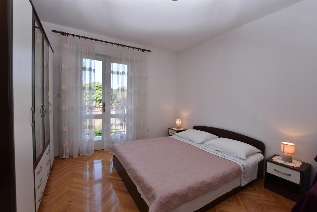 Apartment Maria photo 2