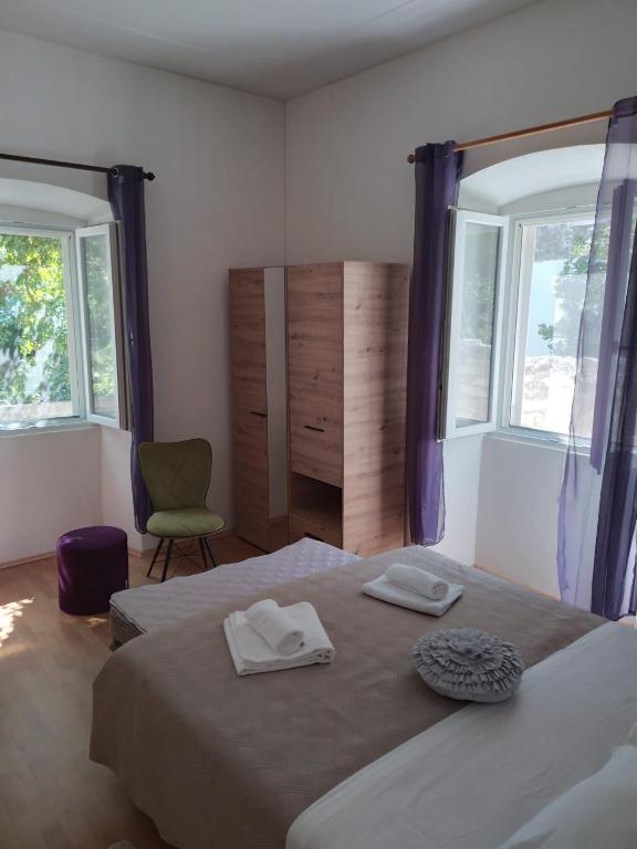 Studio Apartman Ivanka photo 2