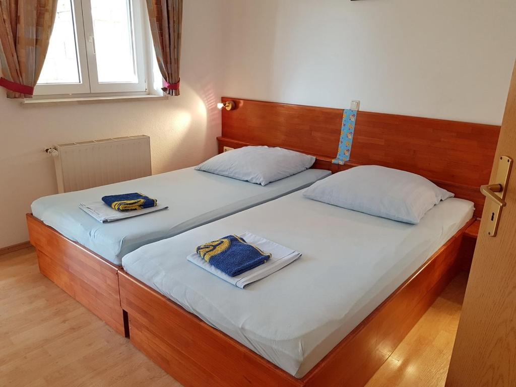 Apartments and rooms by the sea Stanici photo 2