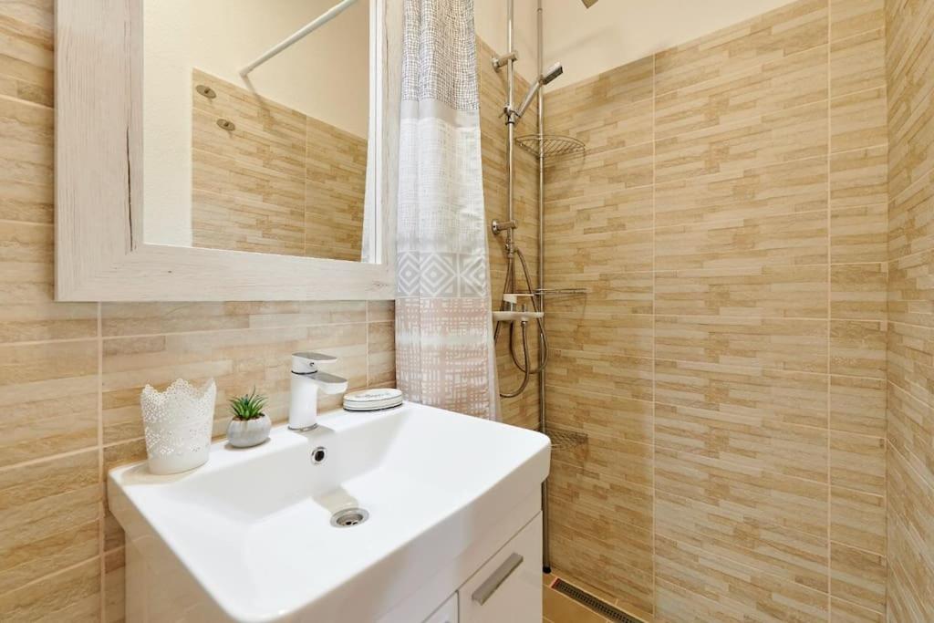 Studio apartman IVAN photo 3