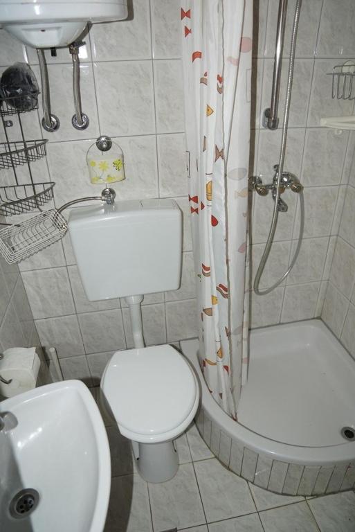 Studio Apartment in Sabunike with Terrace photo 3