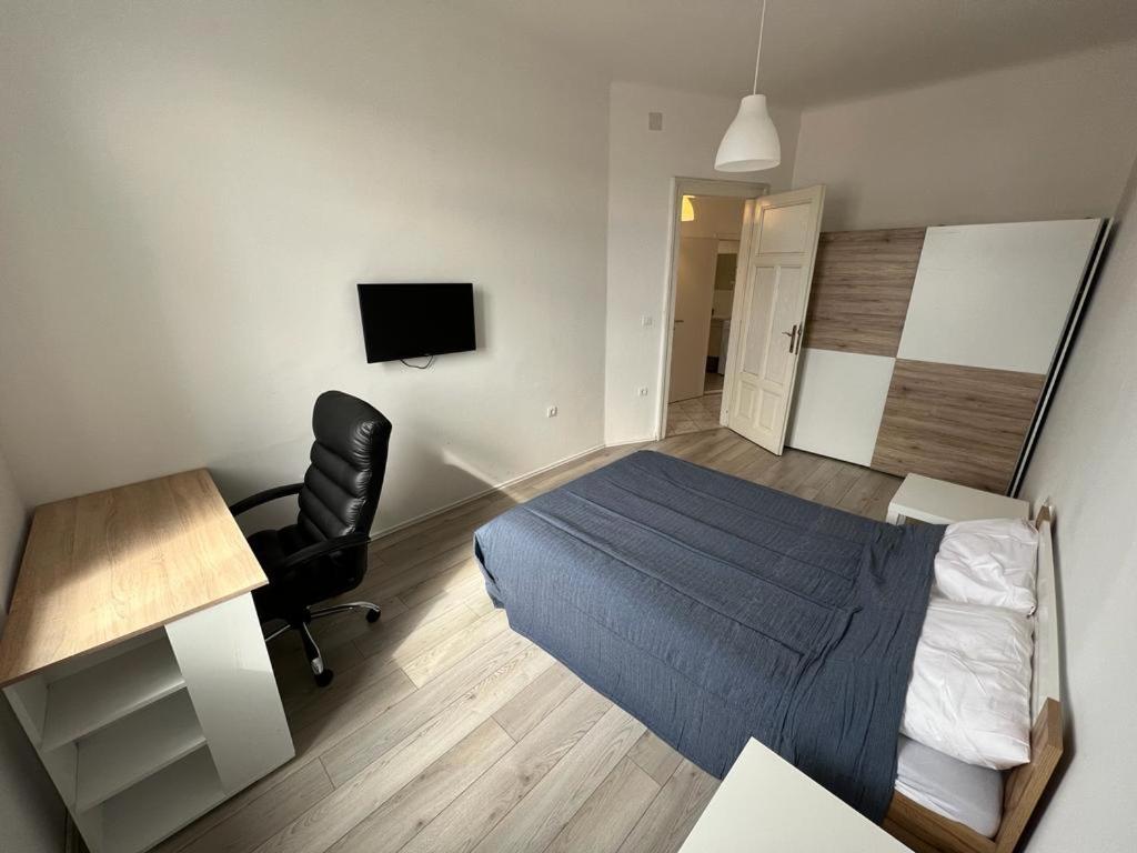 Sea view 4 bedroom apartment by Book-Rijeka photo 2