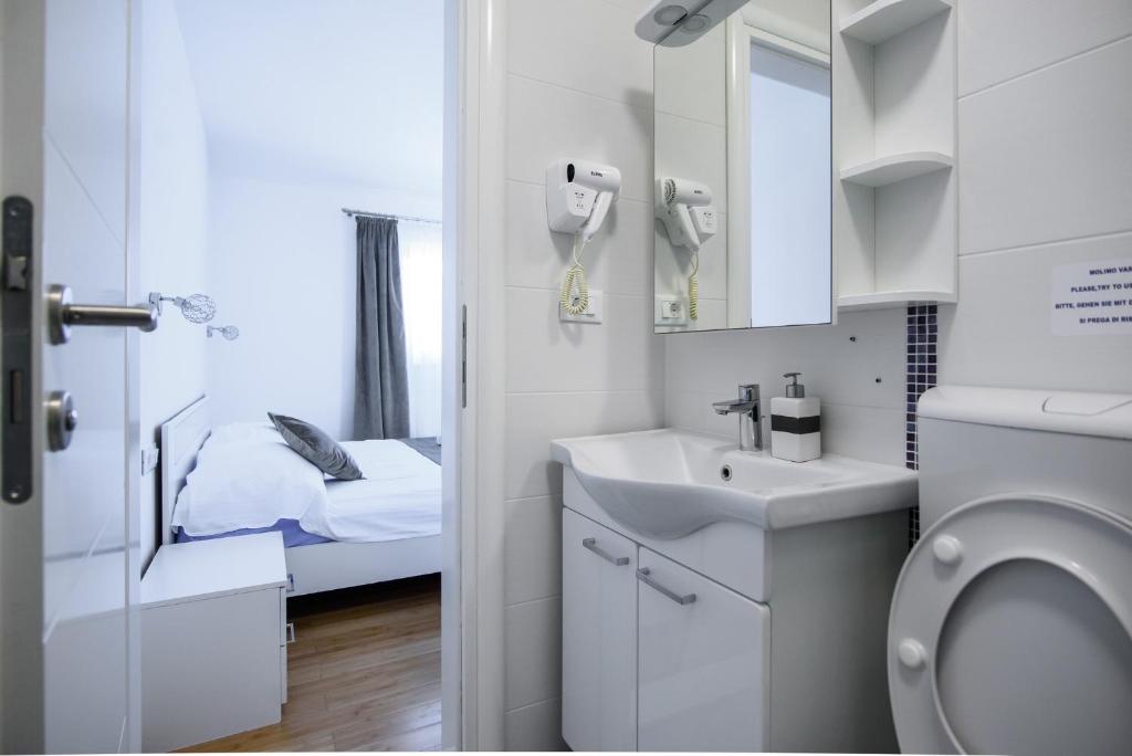 Stermasi Apartments photo 2