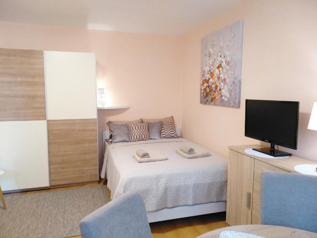 Sunray Studio Apartment photo 2