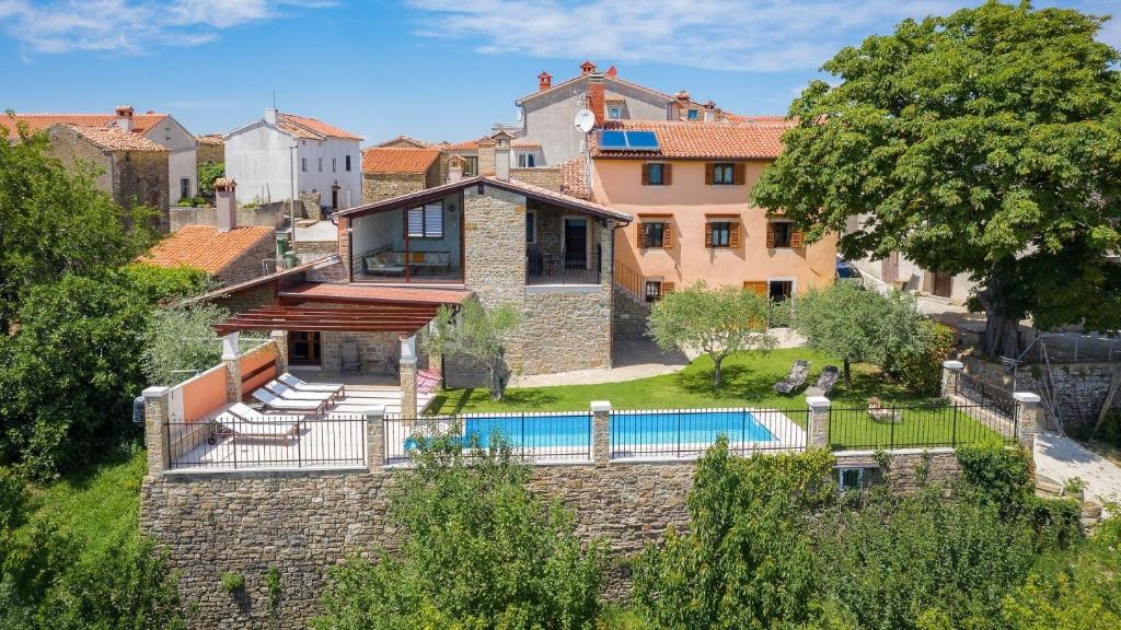 Villa Zamask by Villas Holiday — photo 1