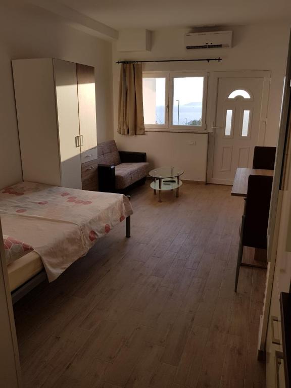 Studio Apartment Matija photo 2