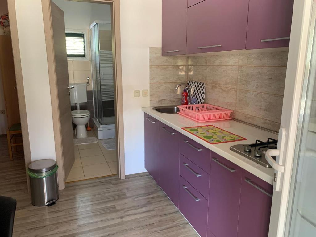 Sunny Side Apartments photo 3