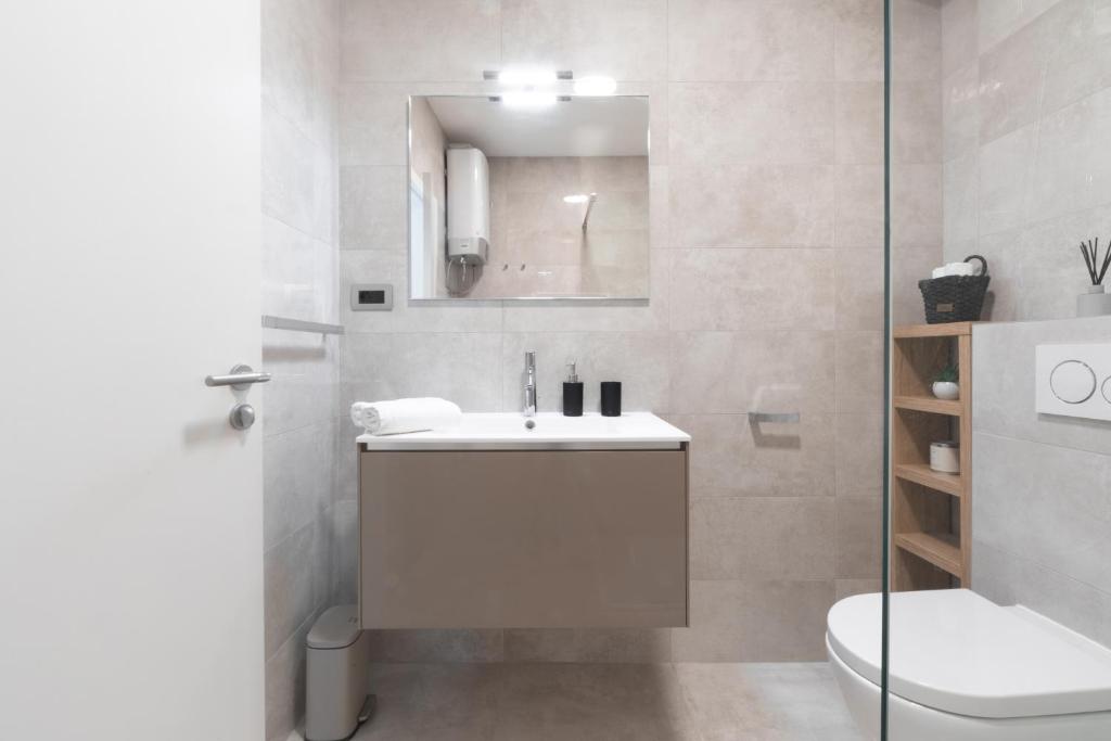 WISH Apartments photo 3