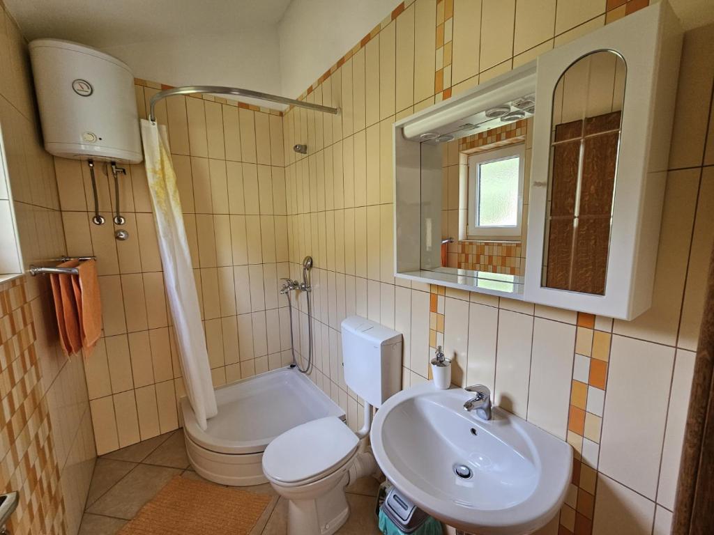Studio apartment in Duce with sea view photo 3