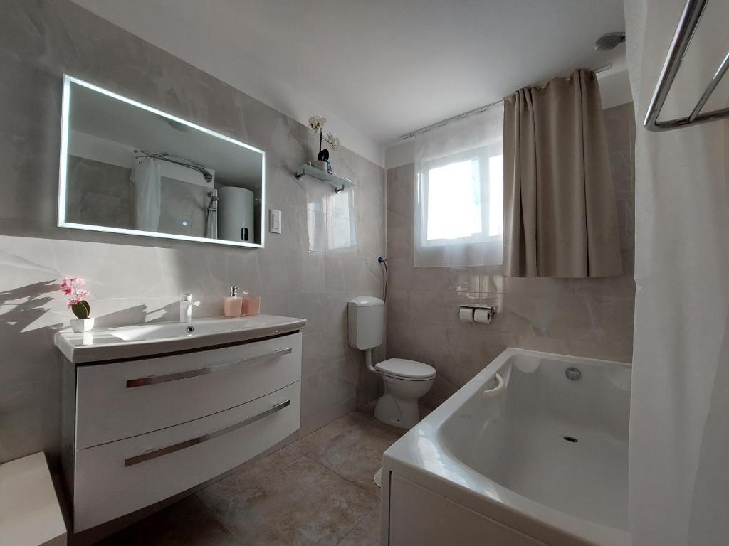 Guesthouse Adria photo 3