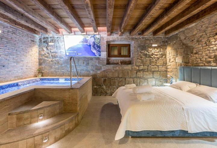 ROYAL SPA-LATUM APARTMENT photo 2