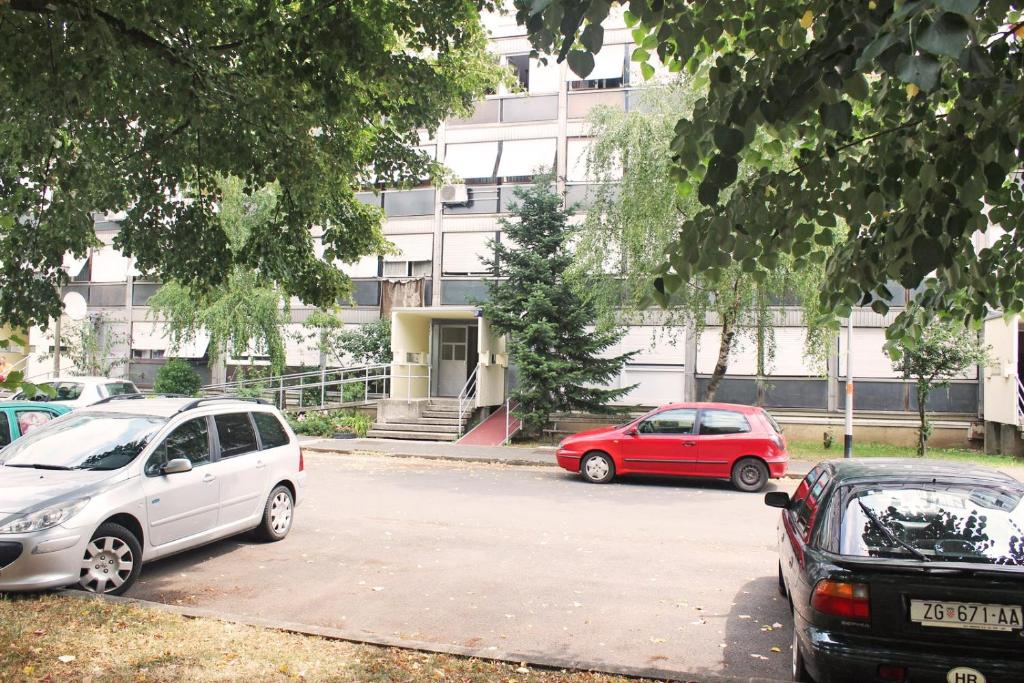 Apartments with WiFi Zagreb - 15474 — photo 1