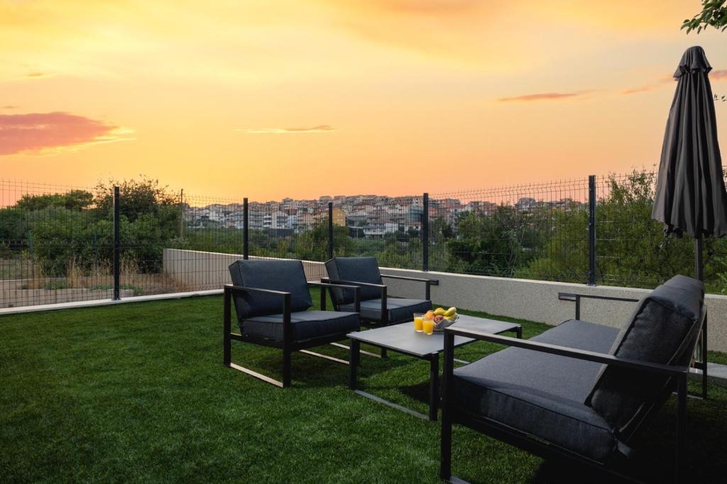 Tomas garden lux apartment — photo 1