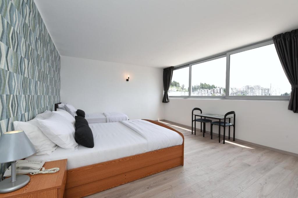 Hotel Tolero photo 2