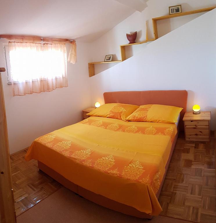 Sunset Apartment Nin photo 2
