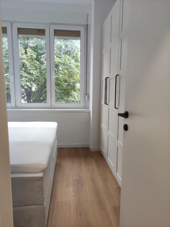 Stross 1 BDRM Apartment Rijeka photo 3