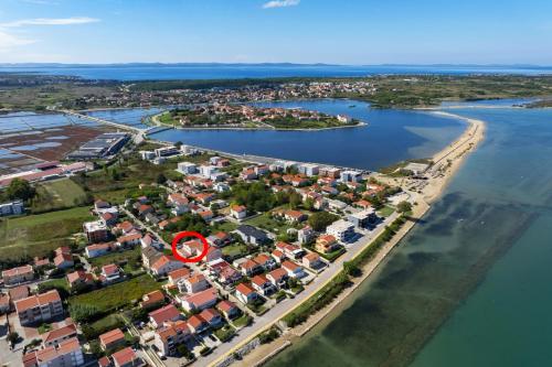 Apartments by the sea Nin — photo 1