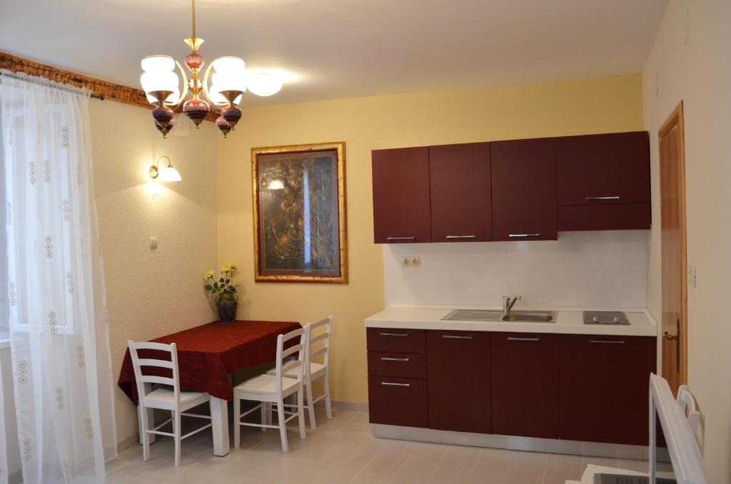 Tragurium & Salona Apartments photo 3