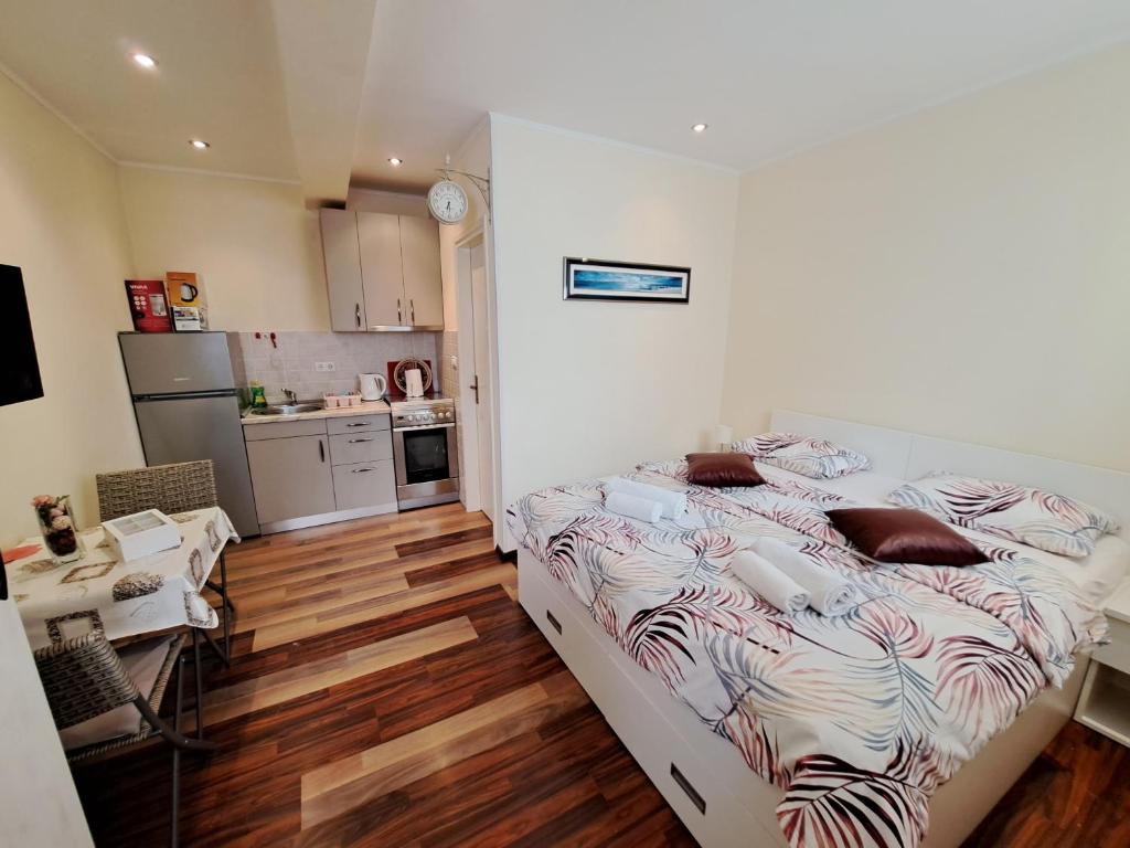 Meressa Nina&Leo Studio Apartments photo 3