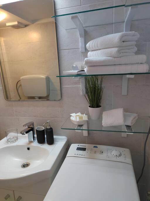 Studio apartman Tadić photo 3