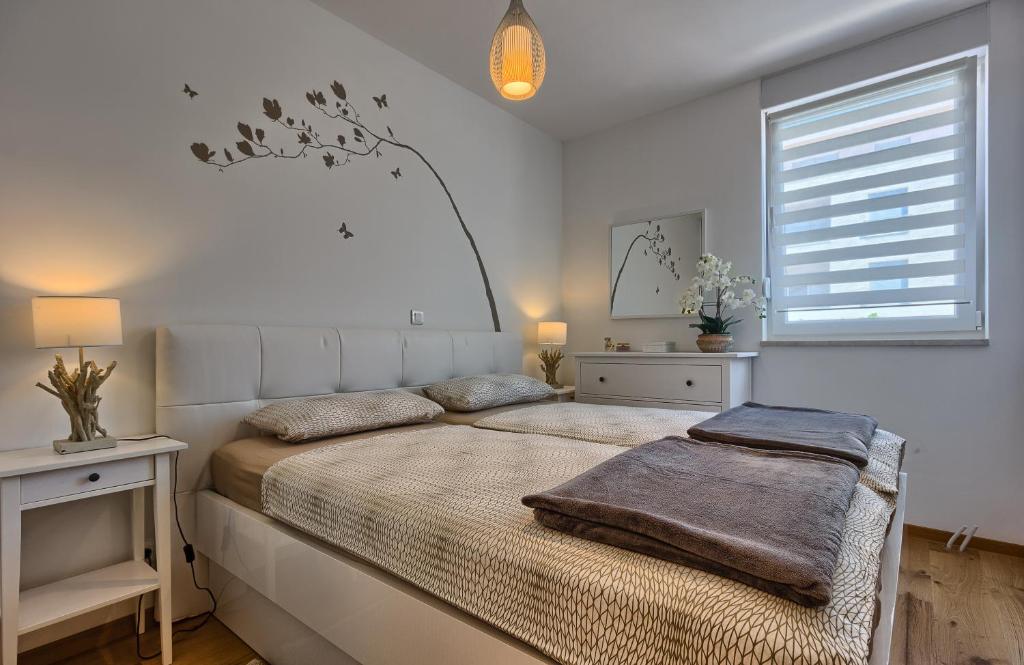 Seaside Apartments photo 2