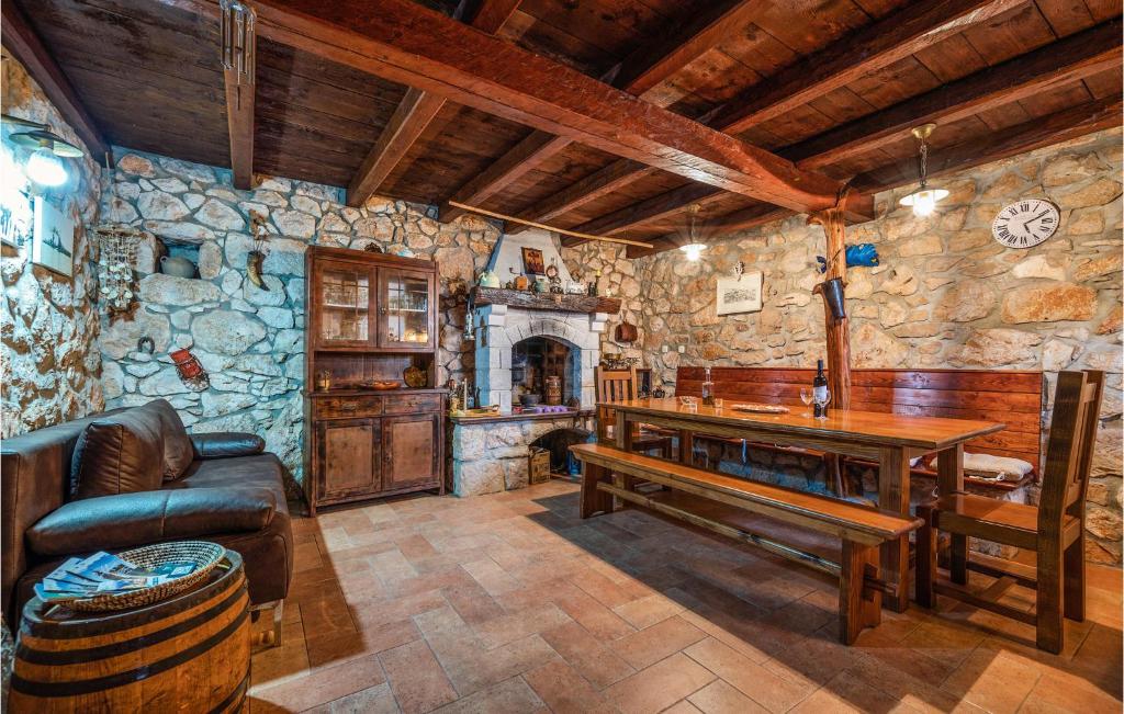 Pet Friendly Home In Plomin With House Sea View photo 2