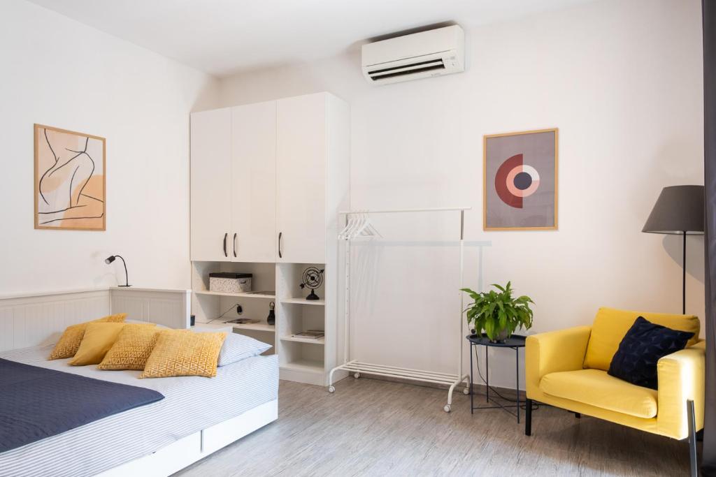 Studio Apartment Les - 4 min walk from amphiteatre photo 2