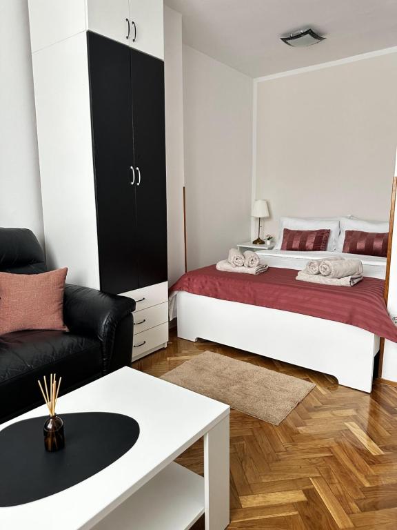 Studio apartman Lynx photo 2