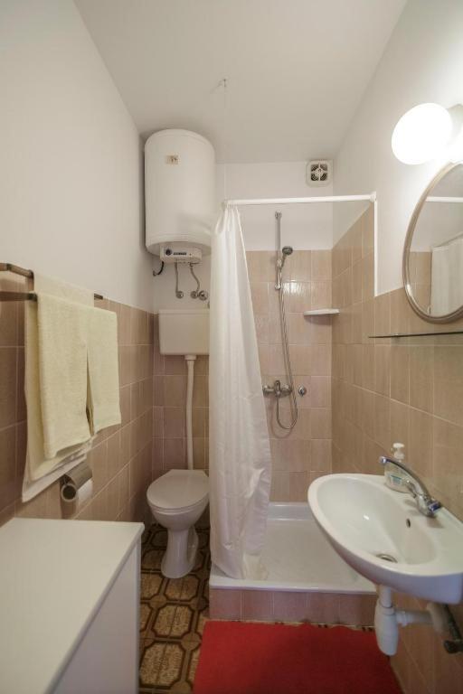Apartments with WiFi Komiza photo 3