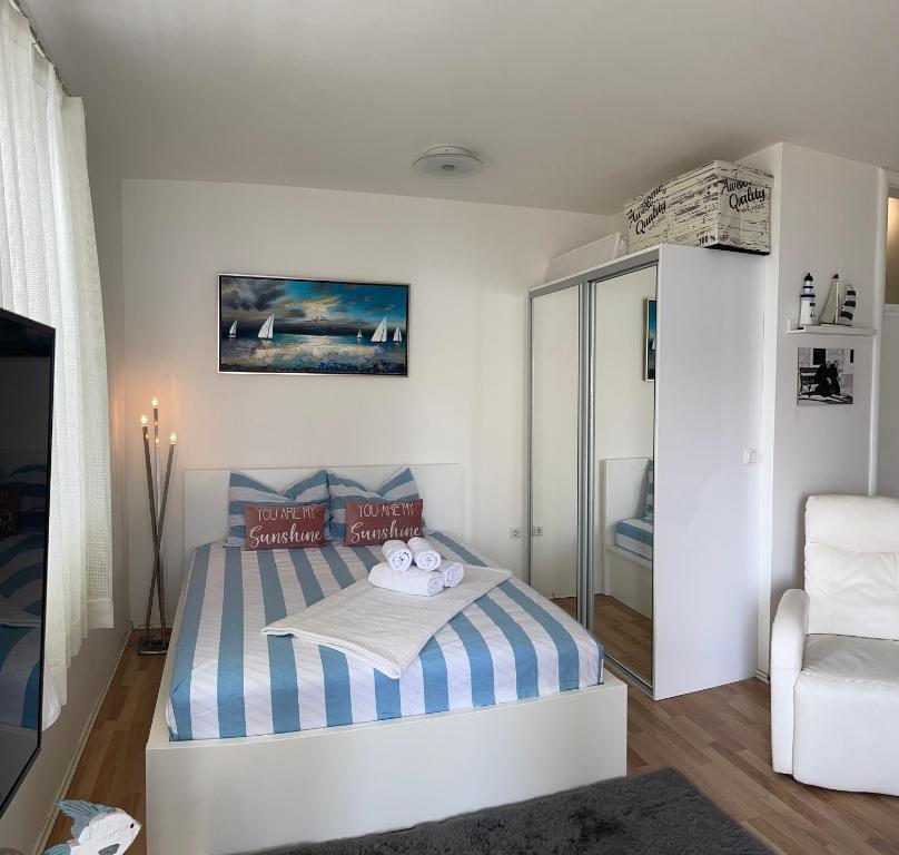 Studio Apartment Pag Luxury 4U photo 2