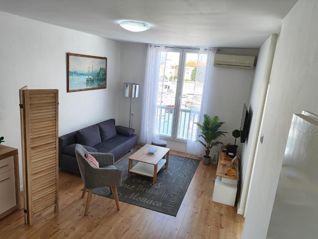 APARTMENT MARINA VIEW photo 3