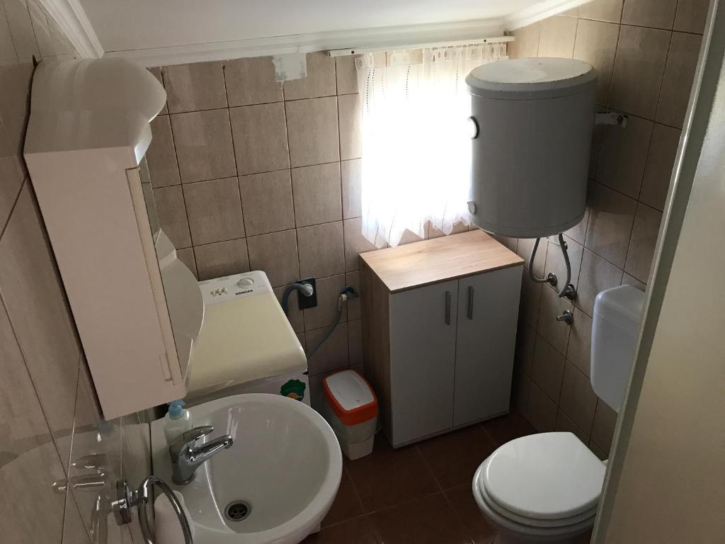 Sakoman Apartments photo 3