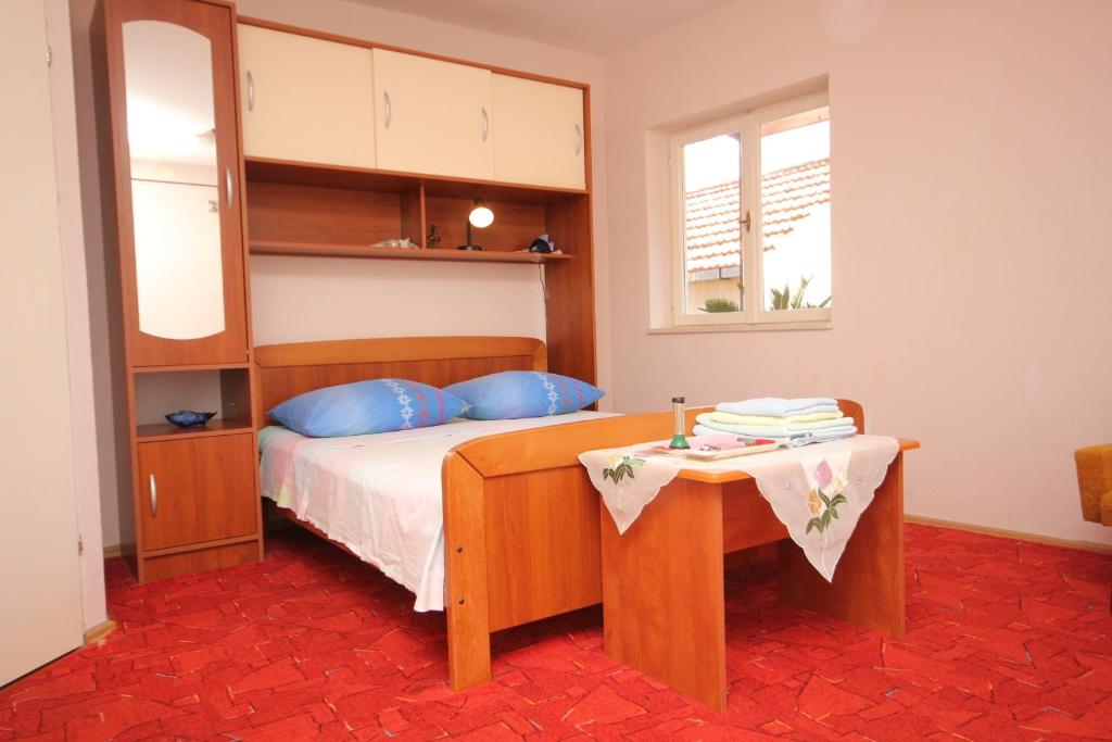 Apartments with WiFi Vis - 8843 photo 2
