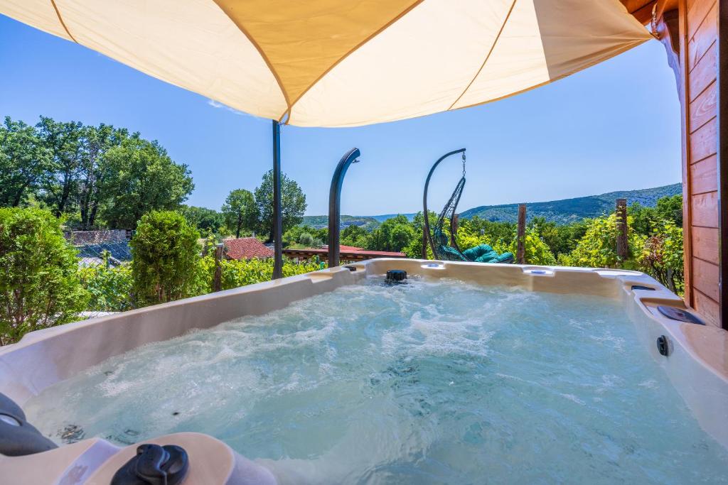 Wine Garden House — photo 1