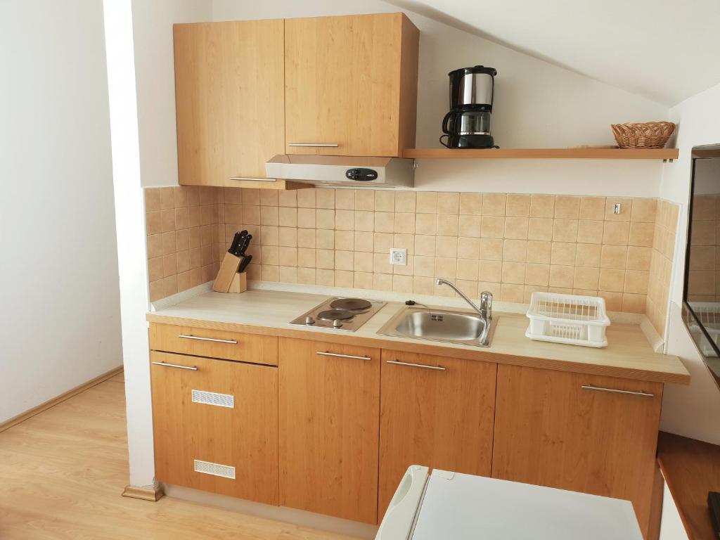 Sveti Lovro Apartments photo 3