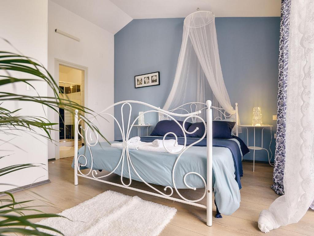 Villa in Krnica near Beach & Pool photo 2