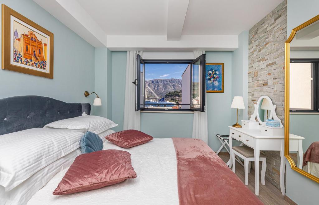 Three Musketeers Apartments Deluxe photo 2