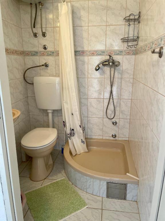 Studio Apartmani Kremić photo 3
