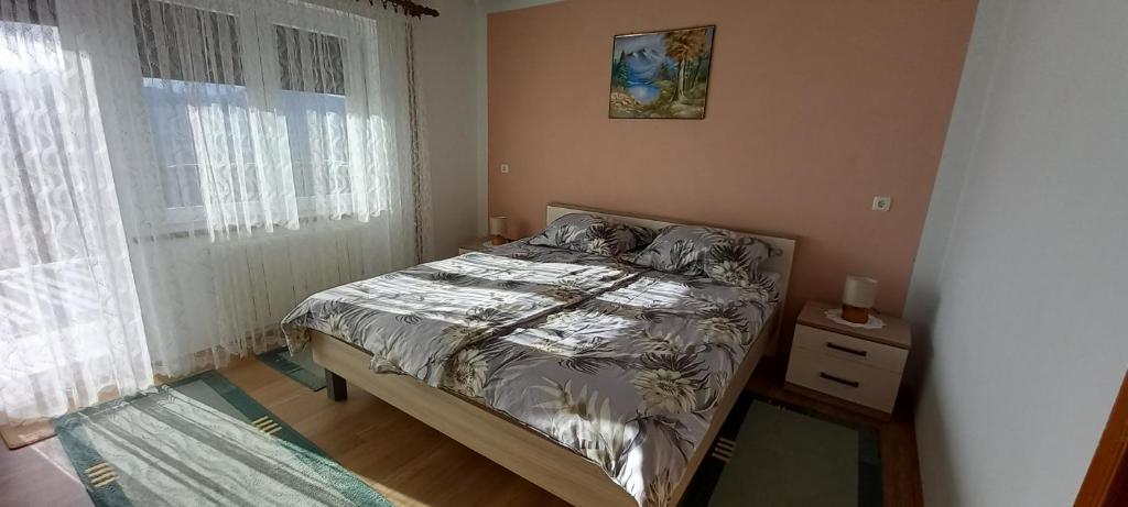 Apartment ROKO with sauna & view photo 2