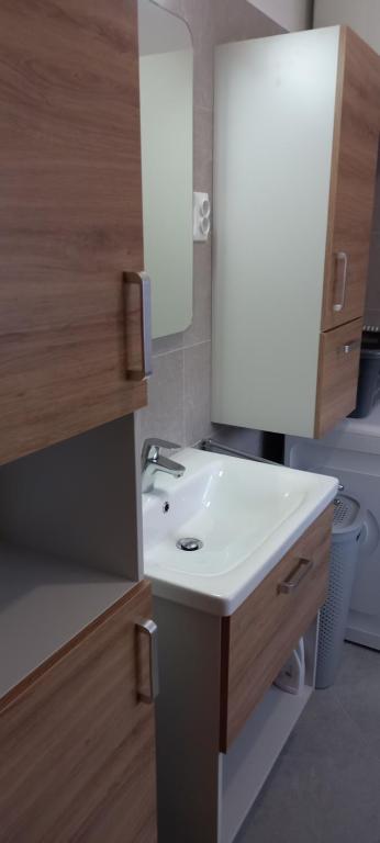 Apartment ROKO with sauna & view photo 3