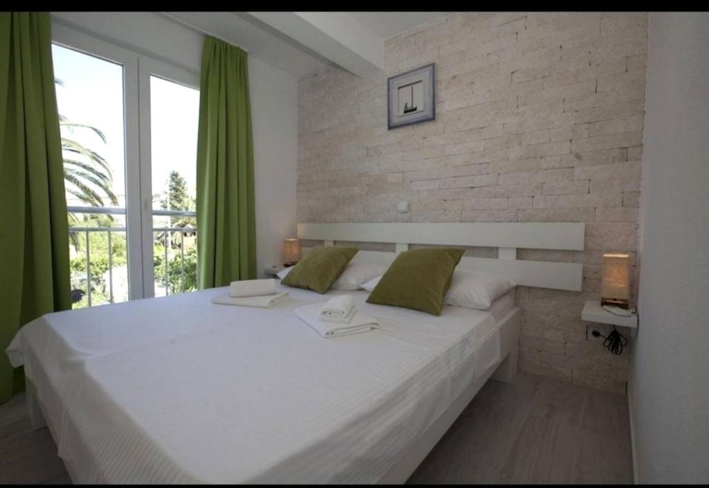 Seaside holiday house Mastrinka photo 2