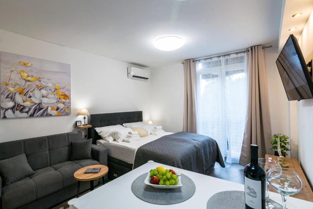 Studio Apartment Mot photo 2