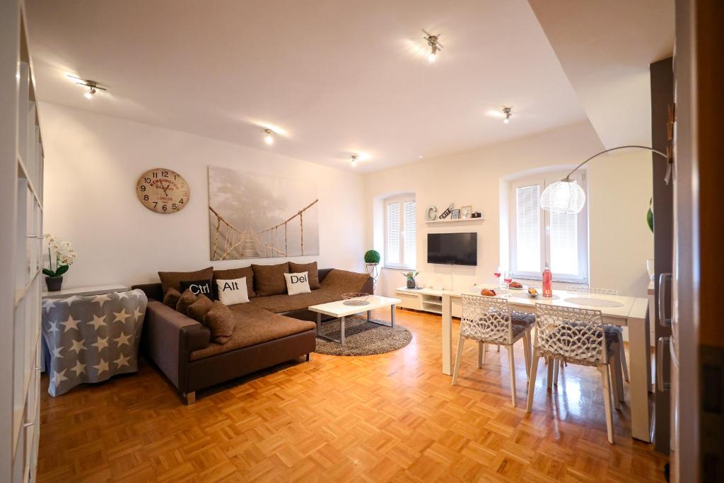 Stomorica Apartments photo 3