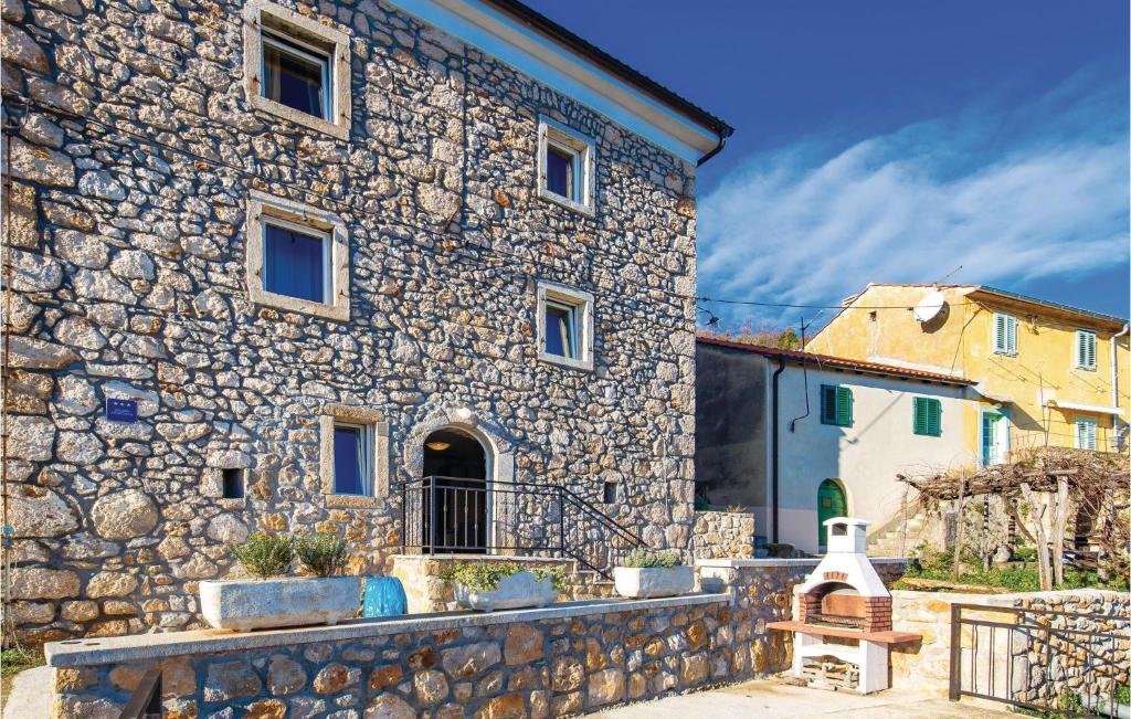 Nice Home In Moscenicka Draga photo 3