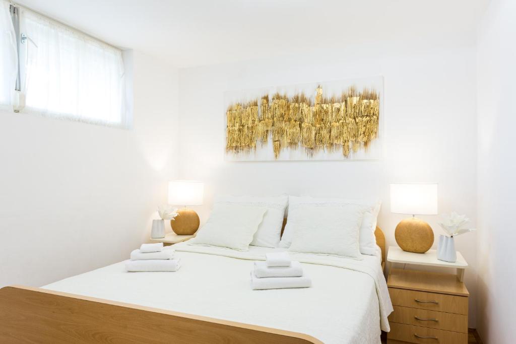 Apartment Marin-LATE CHECK IN AVAILABLE photo 3