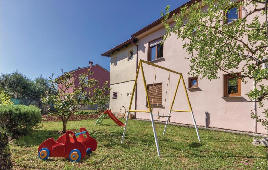 Two-Bedroom Apartment In Fazana photo 2