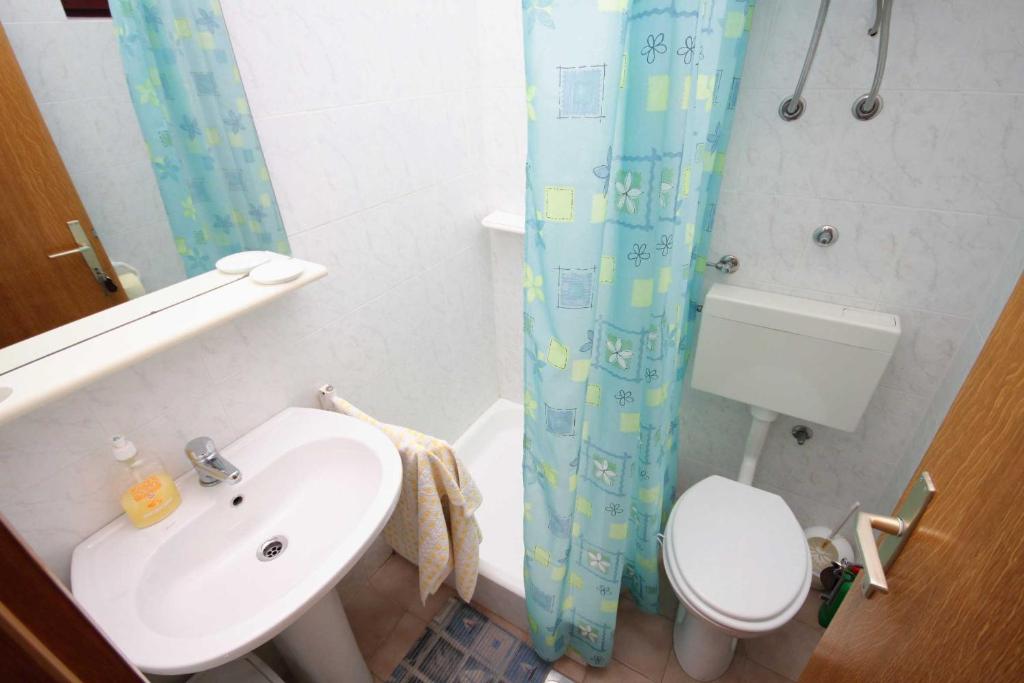 Triple Room Krk 3231a photo 3